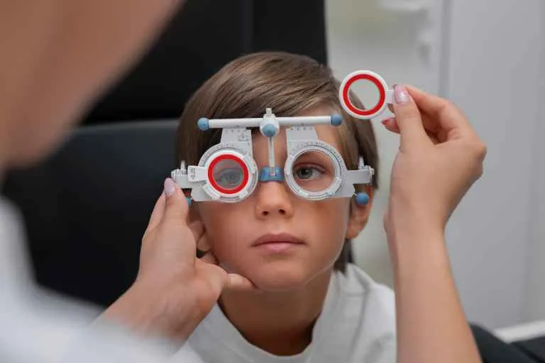 What to Expect from Cataract and LASIK Surgery